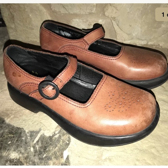 dansko mary janes 38